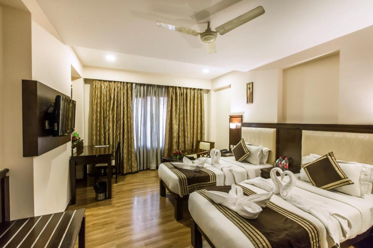 Hotel Golden Manor Jaipur Buitenkant foto
